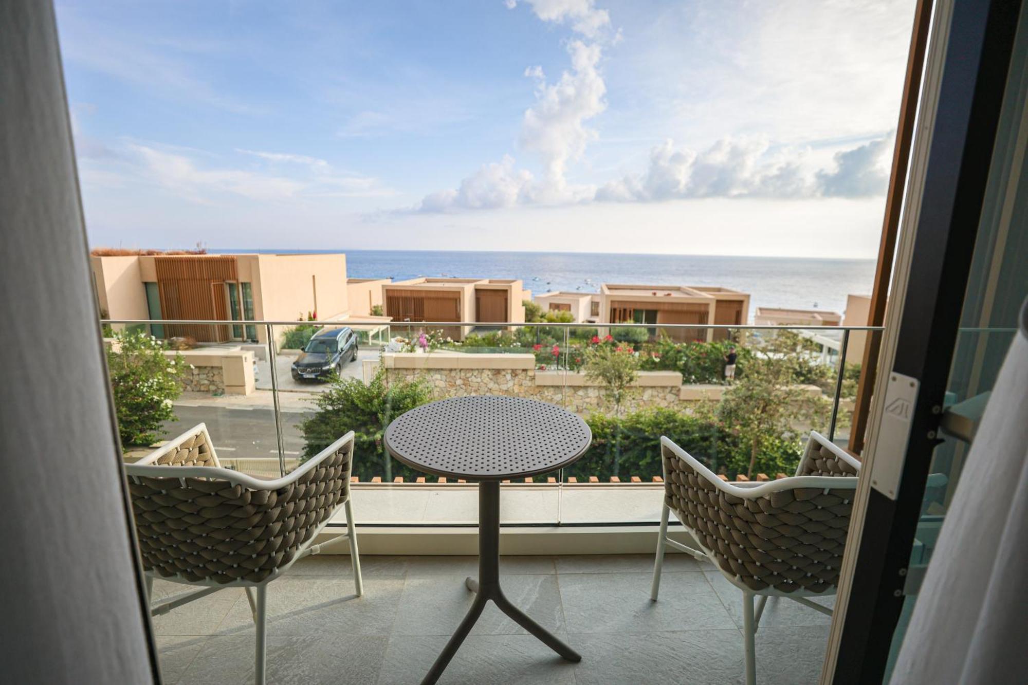 Green Coast Resort & Residences 94 Palasë Exteriör bild
