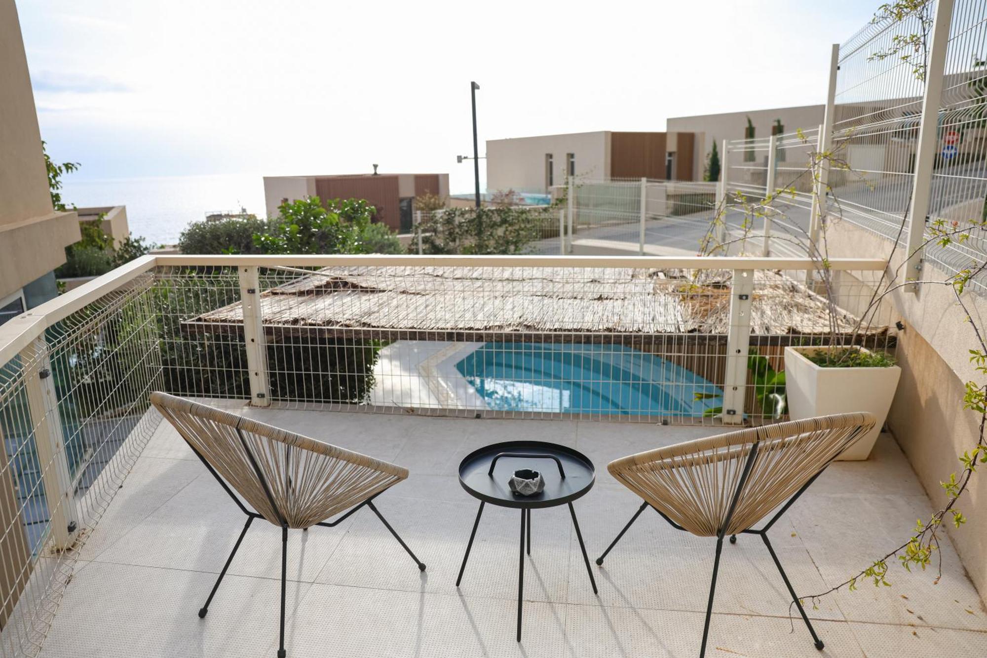 Green Coast Resort & Residences 94 Palasë Exteriör bild